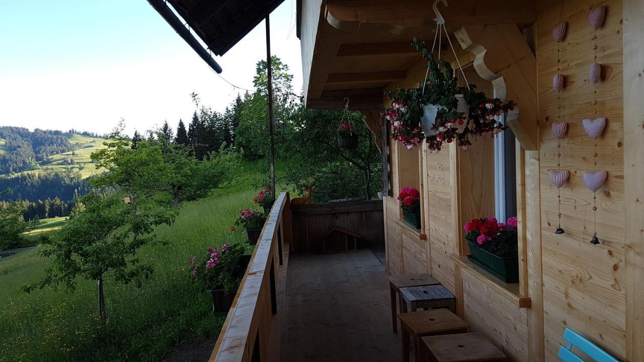 B&B Kraettli Eggiwil Екстериор снимка